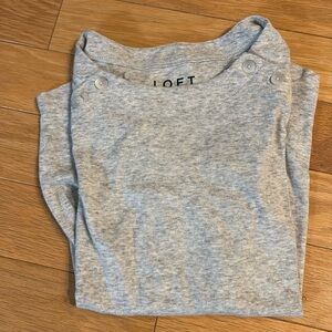 XXSP LOFT light gray long sleeved shirt
